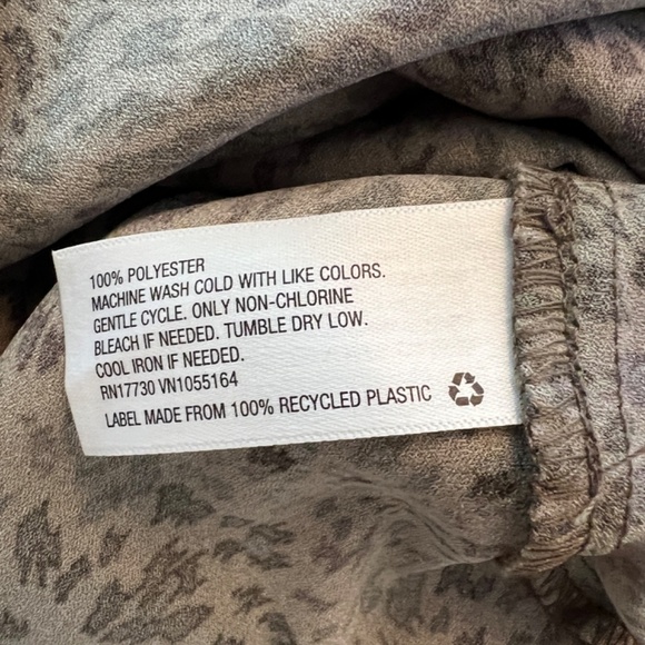 A new day animal print midi skirt - Picture 3 of 4